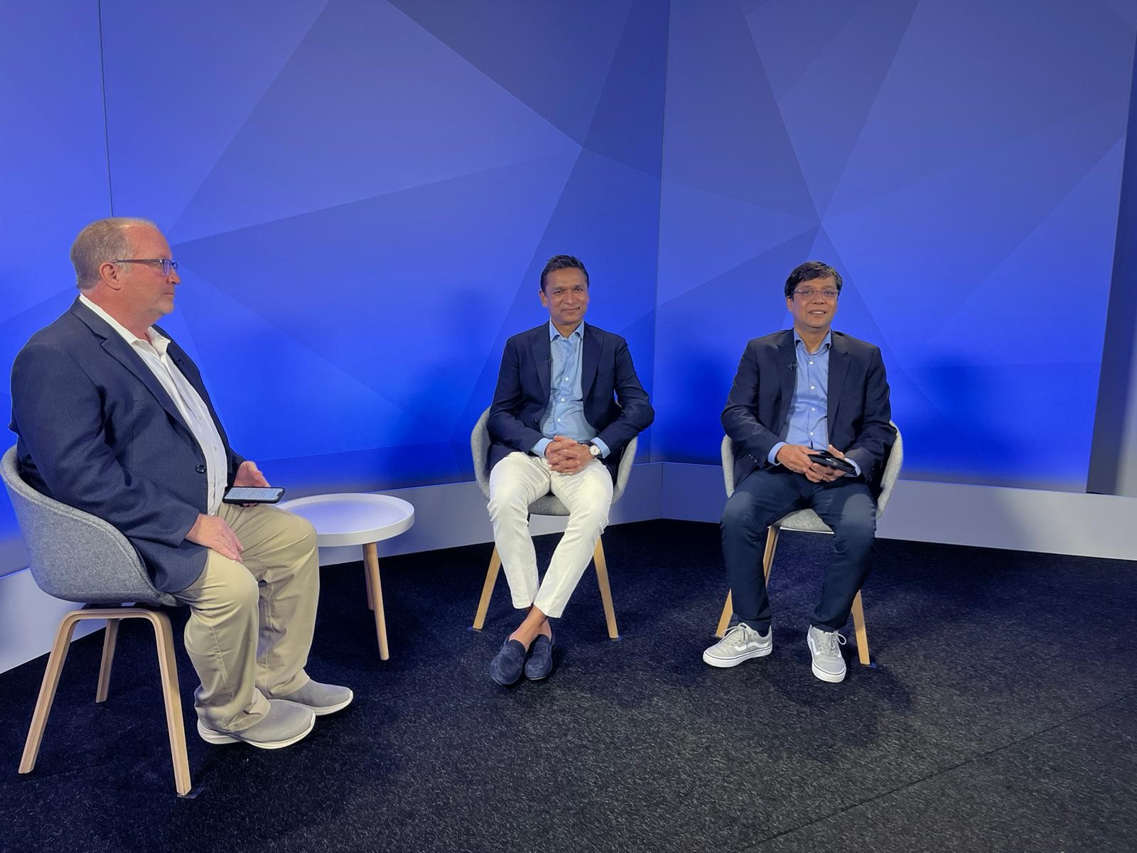 (Middle) Shahid Ahmed, Executive Vice President, New Ventures and Innovation for NTT Ltd. and (Right) Masum Mir, SVP and GM Cisco Networking, Provider Mobility discuss challenges of private 5G network deployments, and whether the industry is starting to see real world deployments at MWC Barcelona 2023