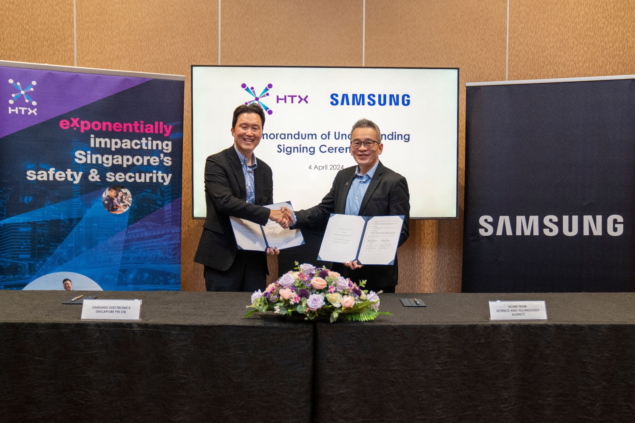MoU Samsung HTX Signing
