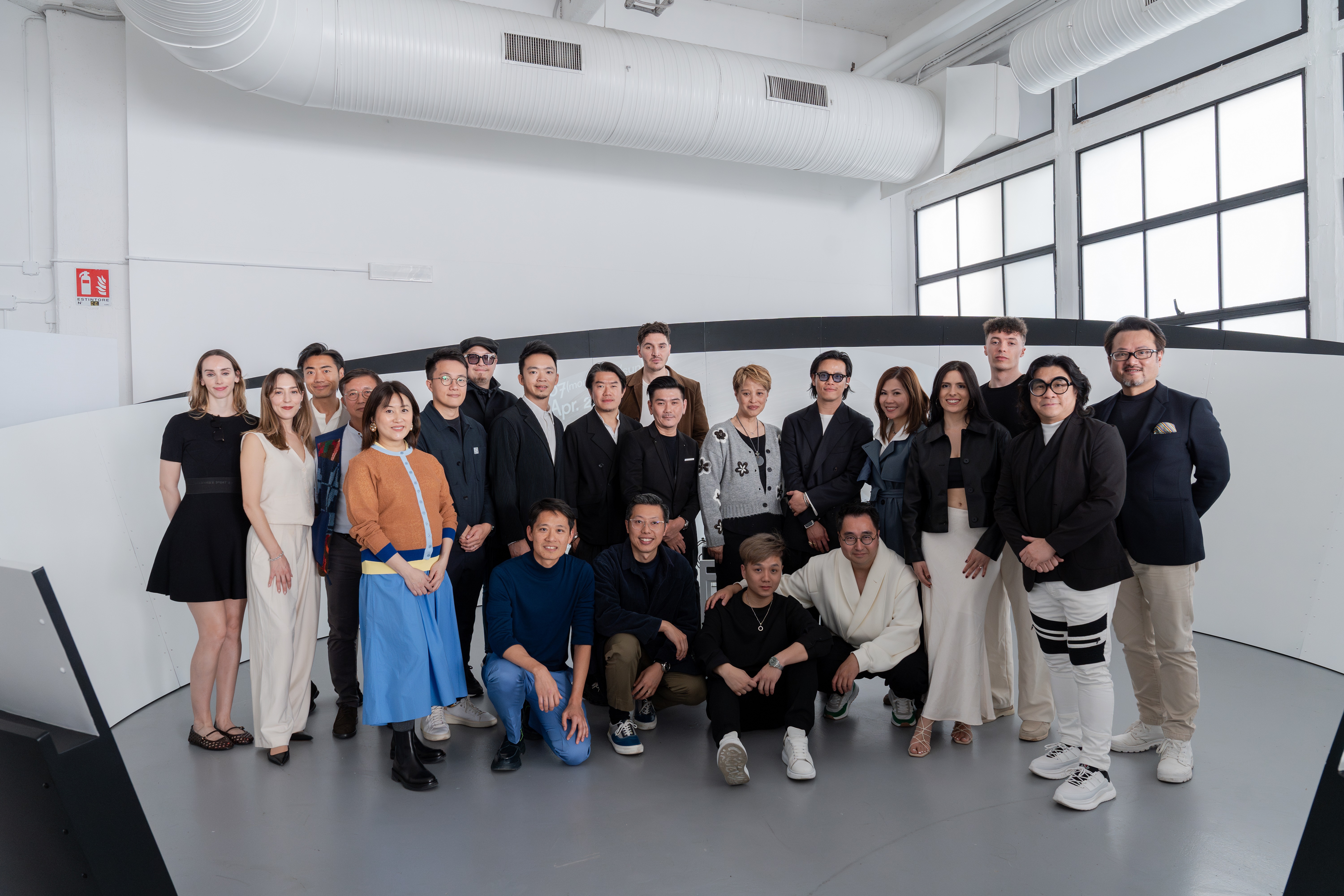 Ten renowned Hong Kong interior designer groups and furniture manufacturers attend the opening ceremony of 