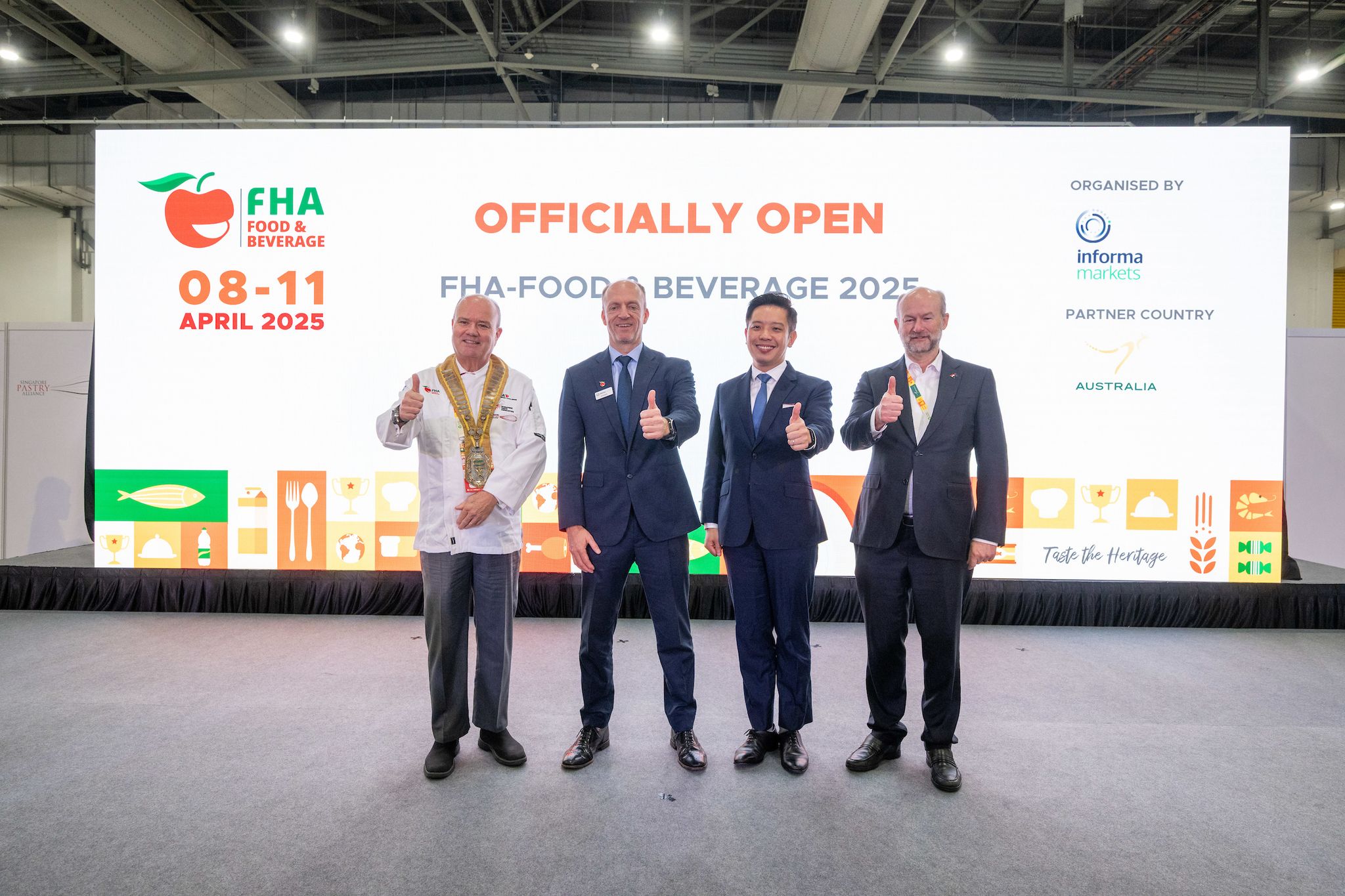 The opening ceremony welcomes minister, ambassadors, and global key industry leaders.