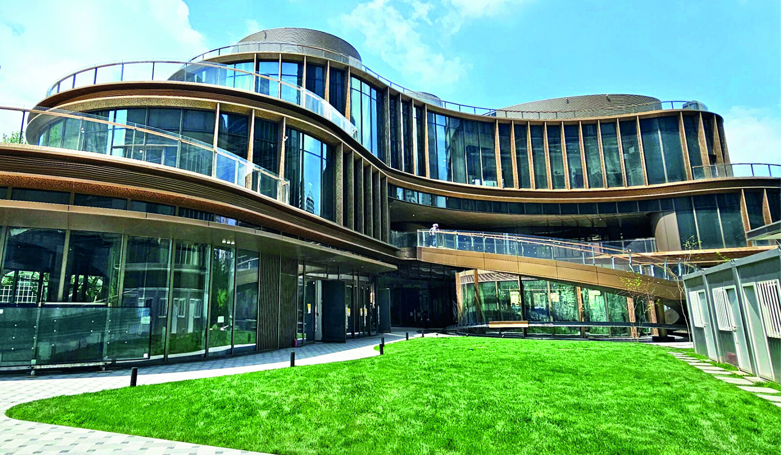 Exterior view of Plaza 66 Pavilion Expansion